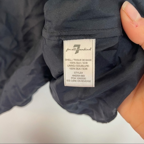 7 For All Mankind 7FAM 100% Silk Gray Embellished Tank Top XS Lightweight - Picture 5 of 5